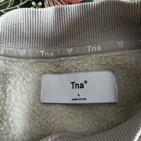 TNA crew - Picture 2 of 2